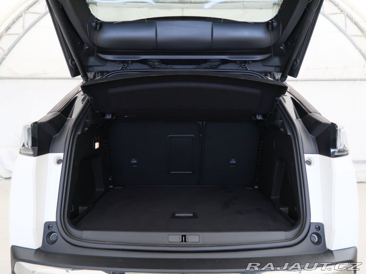 Peugeot 3008 1.5BlueHDi,CZ,1Maj,ALLURE 2024