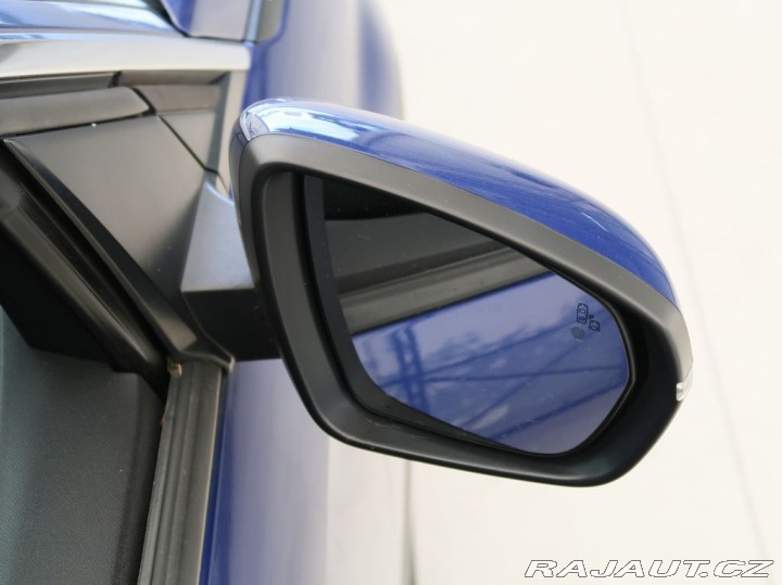 Peugeot 3008 1.2PureTech,96kW,ALLURE,M 1800