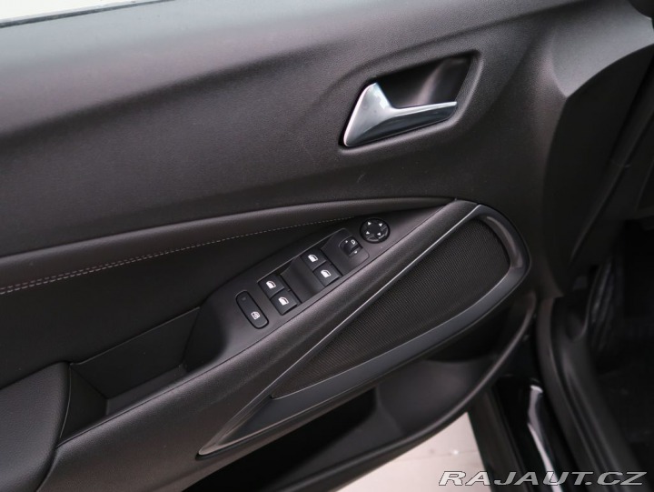 Opel Crossland 1.2TURBO,96kW,ELEGANCE,AT 2023