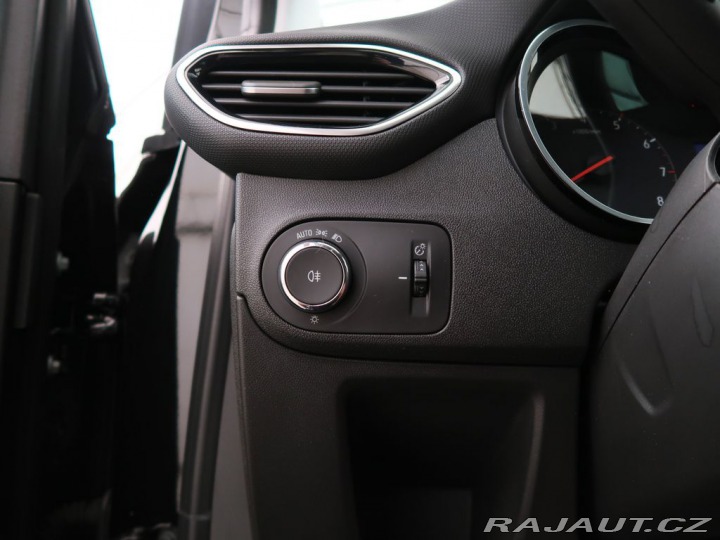 Opel Crossland 1.2TURBO,96kW,ELEGANCE,AT 2023