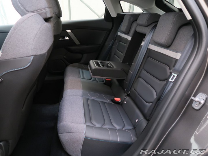 Citroën C4 1.2PureTech,96kW,SHINE,AT 2023