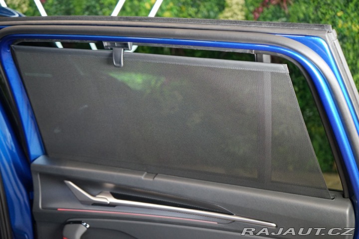 Škoda Kodiaq RS*7-MÍST*CANTON*DCC+*MAT 2025