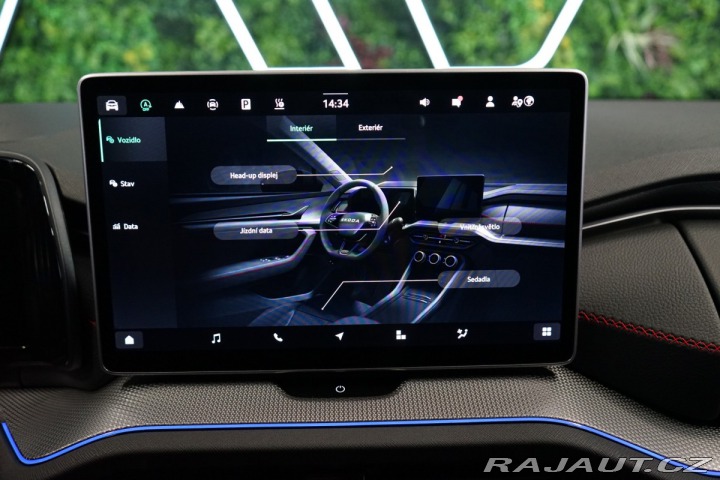 Škoda Kodiaq RS*7-MÍST*CANTON*DCC+*MAT 2025