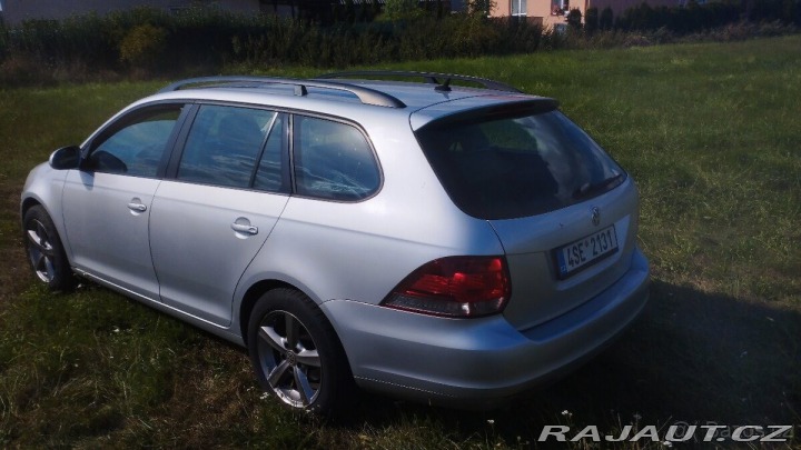 Volkswagen Golf 1,6 2010