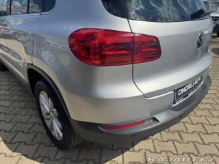 Volkswagen Tiguan 2,0 TDI 81 KW STK TAŽNÉ 2012