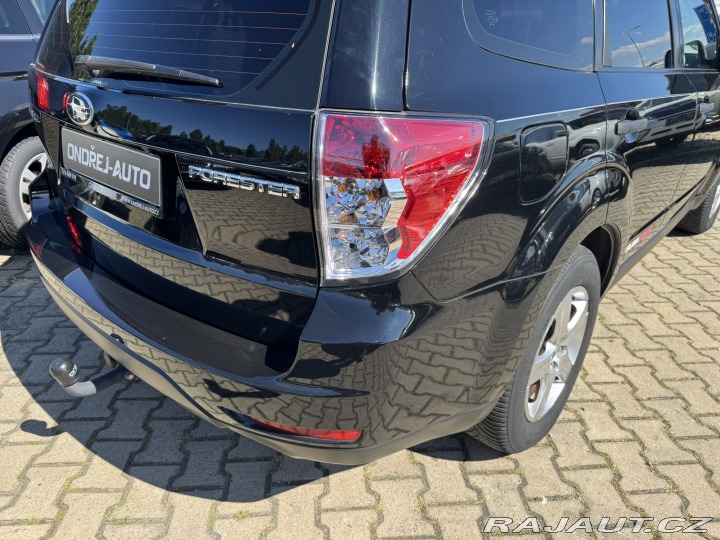 Subaru Forester 4X4 2,0i 110 KW TAŽNÉ 2010