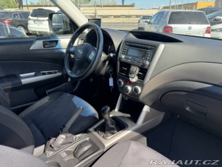Subaru Forester 4X4 2,0i 110 KW TAŽNÉ 2010