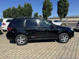 Subaru Forester 4X4 2,0i 110 KW TAŽNÉ 2010