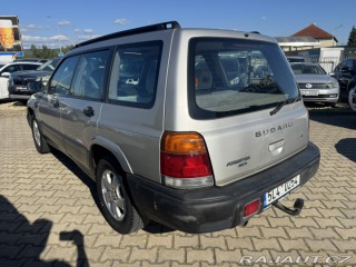 Subaru Forester 4X4 2,0i 92 KW TAŽNÉ STK 2000