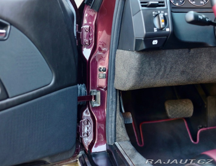 Mercedes-Benz SL 500 DESIGNO, 5.0 V8, 225 2000