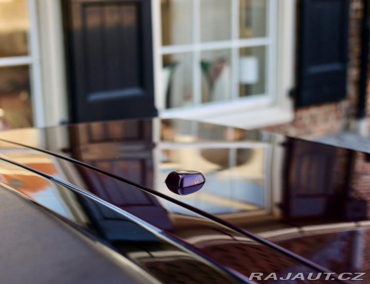 Mercedes-Benz SL 500 DESIGNO, 5.0 V8, 225 2000