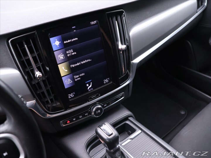 Volvo V90 2,0 110kW ALU Tažné Servi 2018