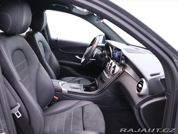 Mercedes-Benz GLC 2,0 300d 180kW 4Matic 2021