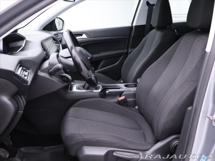 Peugeot 308 1,5 HDI 96kW CZ 1.Maj DPH 2021