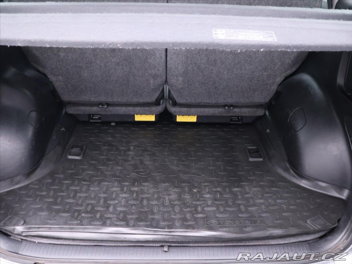 Toyota RAV4 2,0 D-4D 85kW 4WD Klima T 2004
