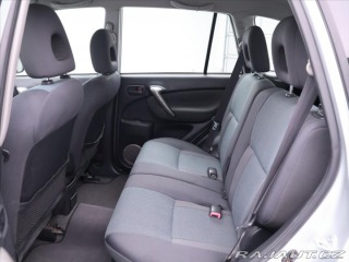 Toyota RAV4 2,0 D-4D 85kW 4WD Klima T 2004