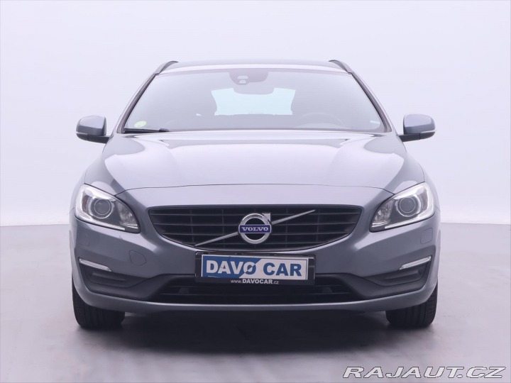 Volvo V60 2,0 D3 110kW Aut. Momentu 2015