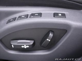 Volvo V60 2,0 D3 110kW Aut. Momentu 2015