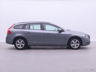 Volvo V60 2,0 D3 110kW Aut. Momentu 2015