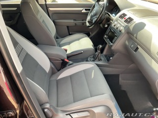 Volkswagen Touran  2014