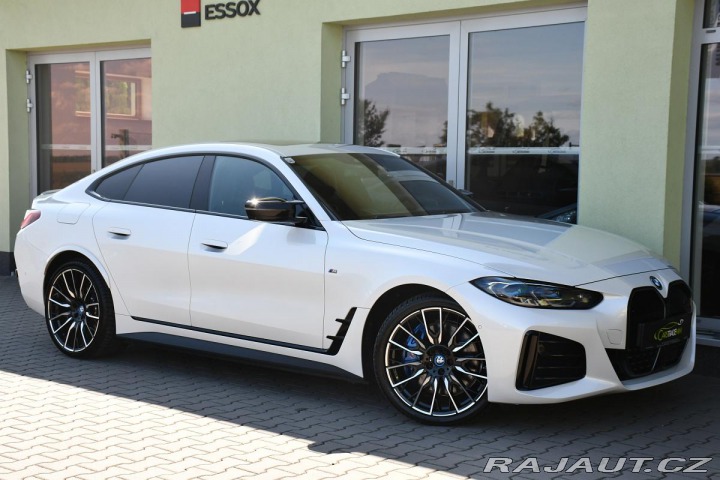 BMW i4 M50 xDrive HUD REZERVACE 2022