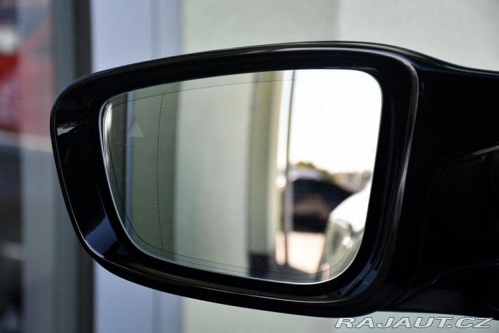 BMW i4 M50 xDrive HUD REZERVACE 2022