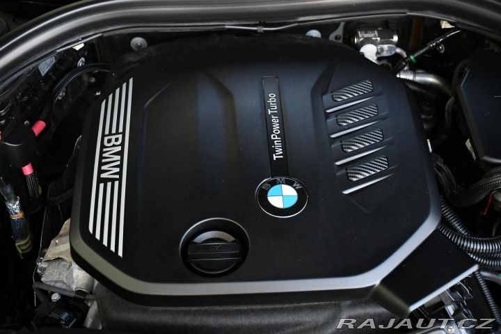 BMW 5 520d LED A/T SERV.KNÍŽKA 2019