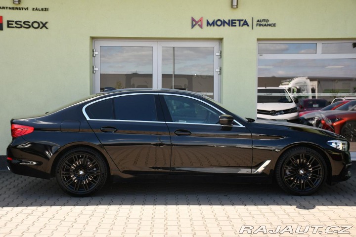 BMW 5 520d LED A/T SERV.KNÍŽKA 2019