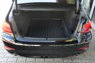 BMW 5 520d LED A/T SERV.KNÍŽKA 2019