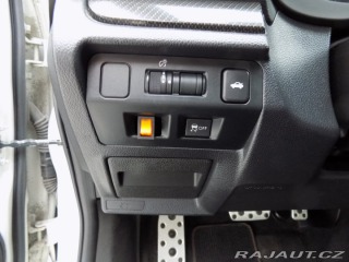 Subaru WRX STI 2.0i/STI/4x4/AT/200KW/ 2016