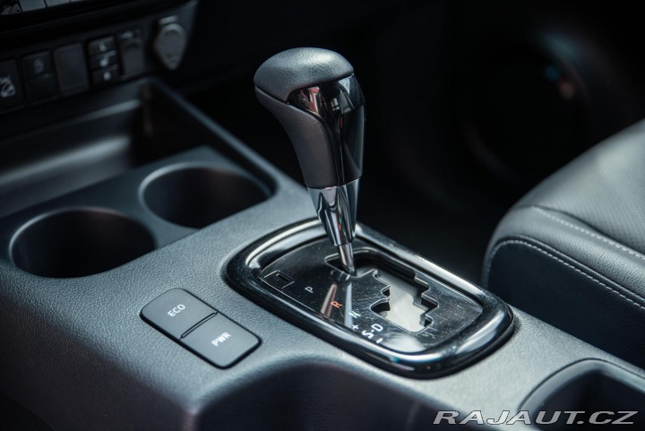 Toyota Hilux 2.8 EXT. CAB LIFT 40mm ZÁ 2023