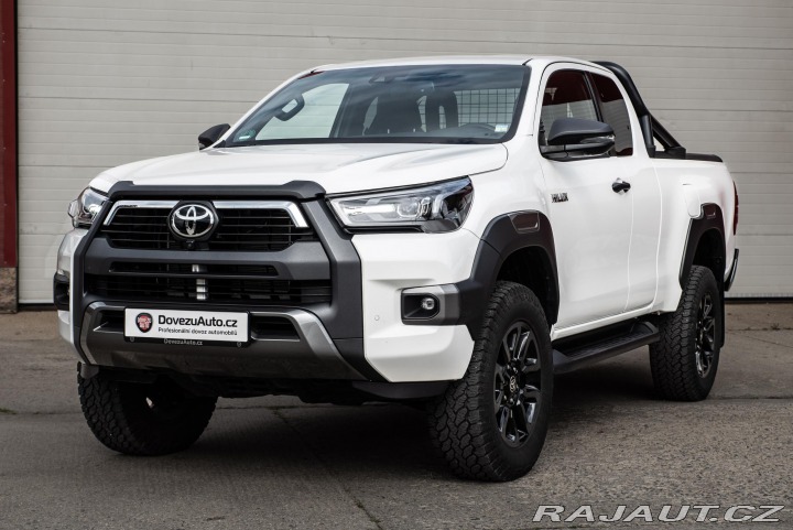 Toyota Hilux 2.8 EXT. CAB LIFT 40mm ZÁ 2023