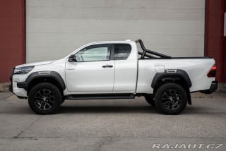 Toyota Hilux 2.8 EXT. CAB LIFT 40mm ZÁ 2023