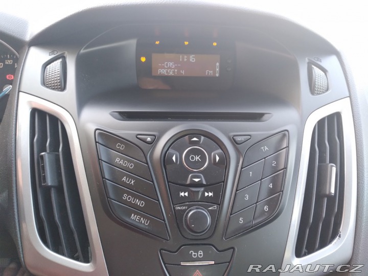 Ford Focus 1.6 92kW ČR,1.MAJITEL,DPH 2011