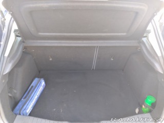 Ford Focus 1.6 92kW ČR,1.MAJITEL,DPH 2011