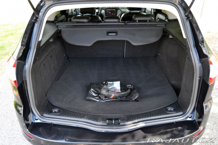 Ford Mondeo 2.0TDCI 103kW Champions 2012