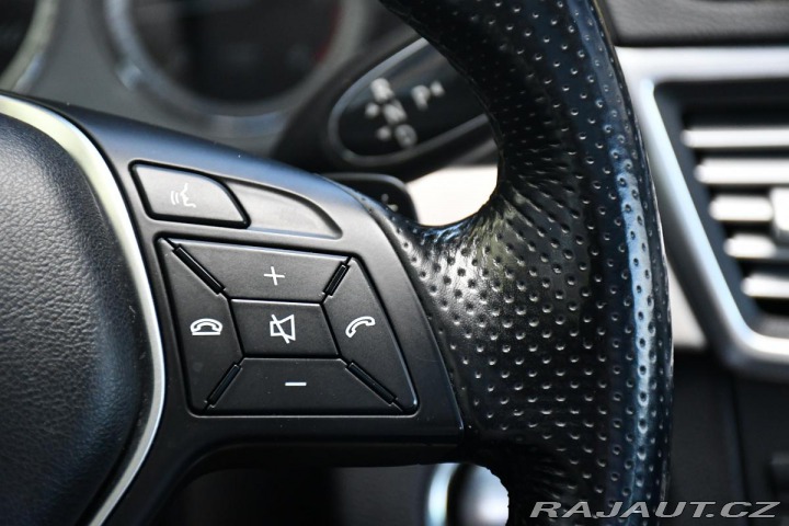 Mercedes-Benz E 250CDI 4MATIC 2013