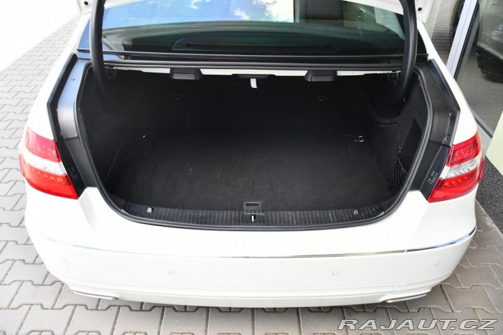 Mercedes-Benz E 250CDI 4MATIC 2013