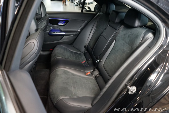 Mercedes-Benz C 220d*4M*AMG*PANO*360*TAŽ* 2023