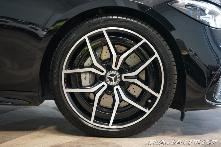 Mercedes-Benz C 220d*4M*AMG*PANO*360*TAŽ* 2023