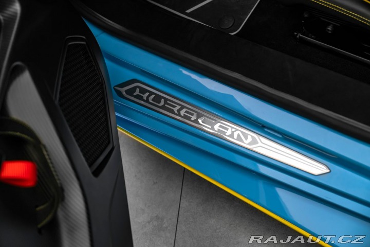 Lamborghini Huracán STO 2023
