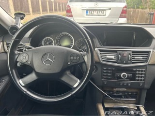 Mercedes-Benz E 350CGI 2010