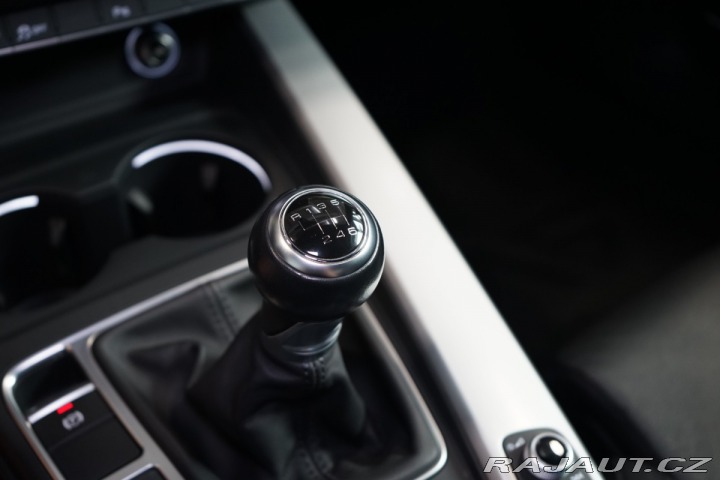 Audi A4 40 TFSI*MANUAL*B&O*IS 2018