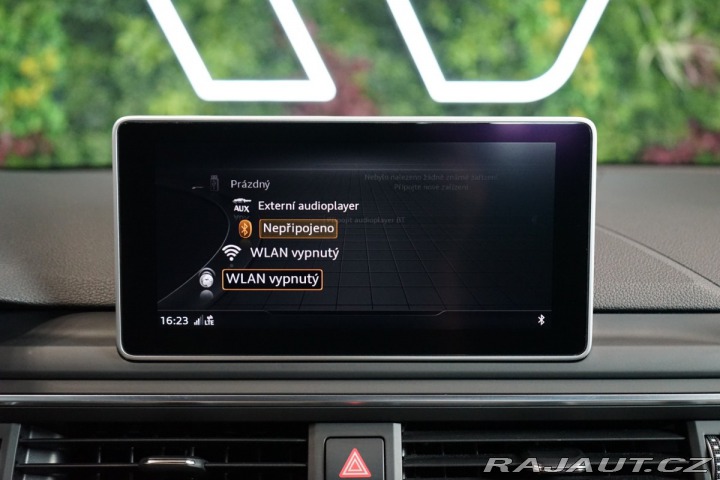 Audi A4 40 TFSI*MANUAL*B&O*IS 2018