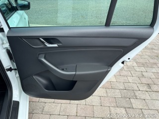 Škoda Rapid 1,2TSI 63kW SPORT SERVISK 2015