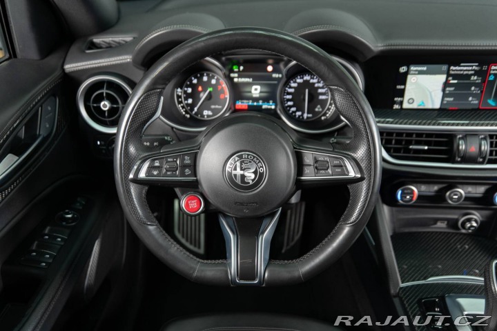 Alfa Romeo Stelvio 2.9 V6 Twin Turbo QV AWD 2020