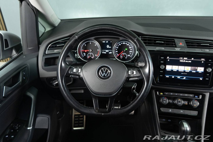 Volkswagen Touran 2.0 TDI SCR 150k Highlin 2021