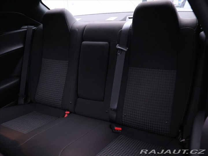 Dodge Challenger 5,7 V8 HEMI 277kW Klima K 2022