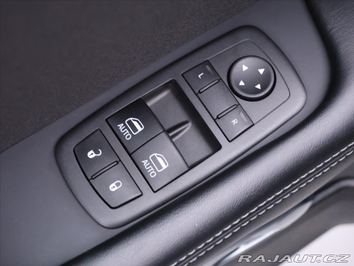 Dodge Challenger 5,7 V8 HEMI 277kW Klima K 2022