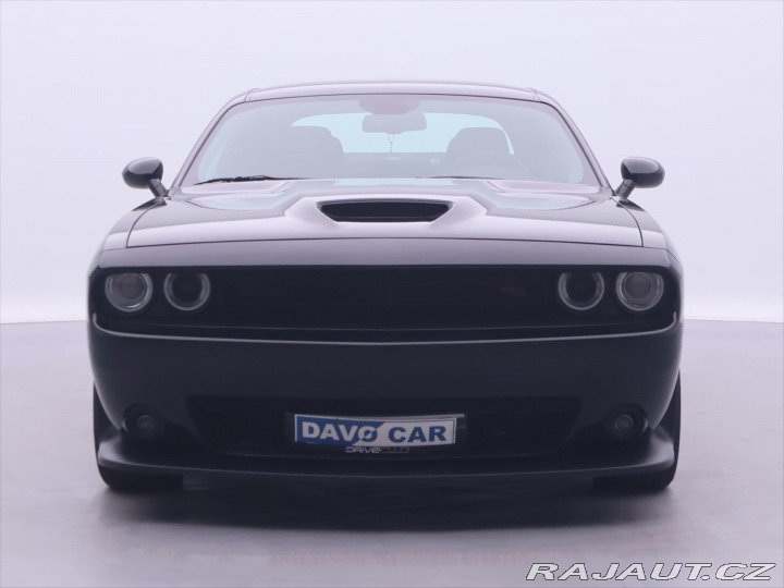 Dodge Challenger 5,7 V8 HEMI 277kW Klima K 2022
